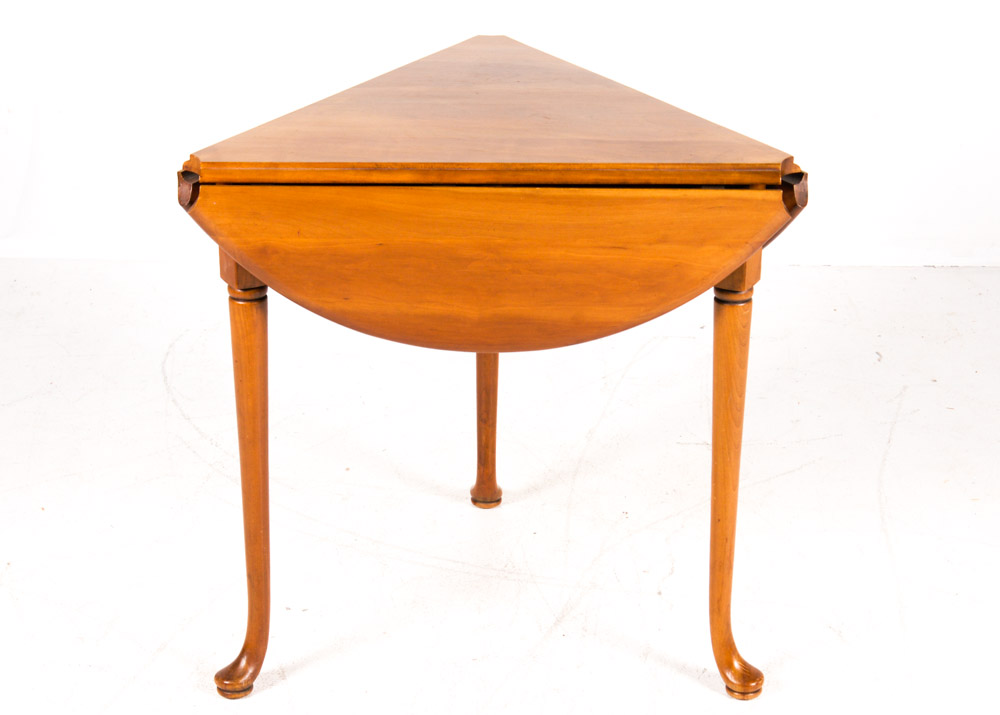 Vintage Statton Furniture Drop Leaf Cherry Corner Table