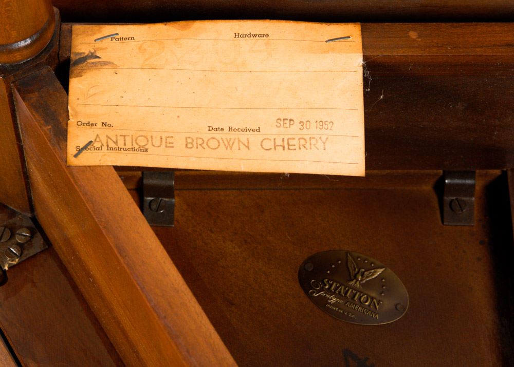 Vintage Statton Furniture Drop Leaf Cherry Corner Table