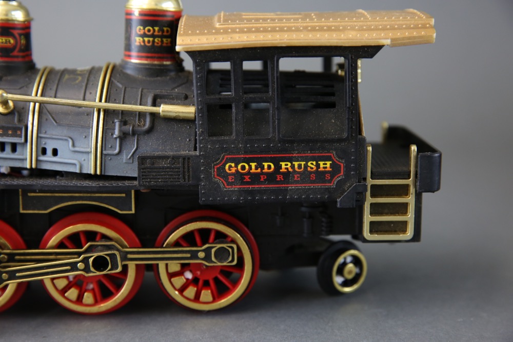 Gold Rush Express Train Set With Tracks