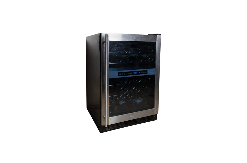 Magic Chef Wine and Beverage Cooler Model MCWC44DZ