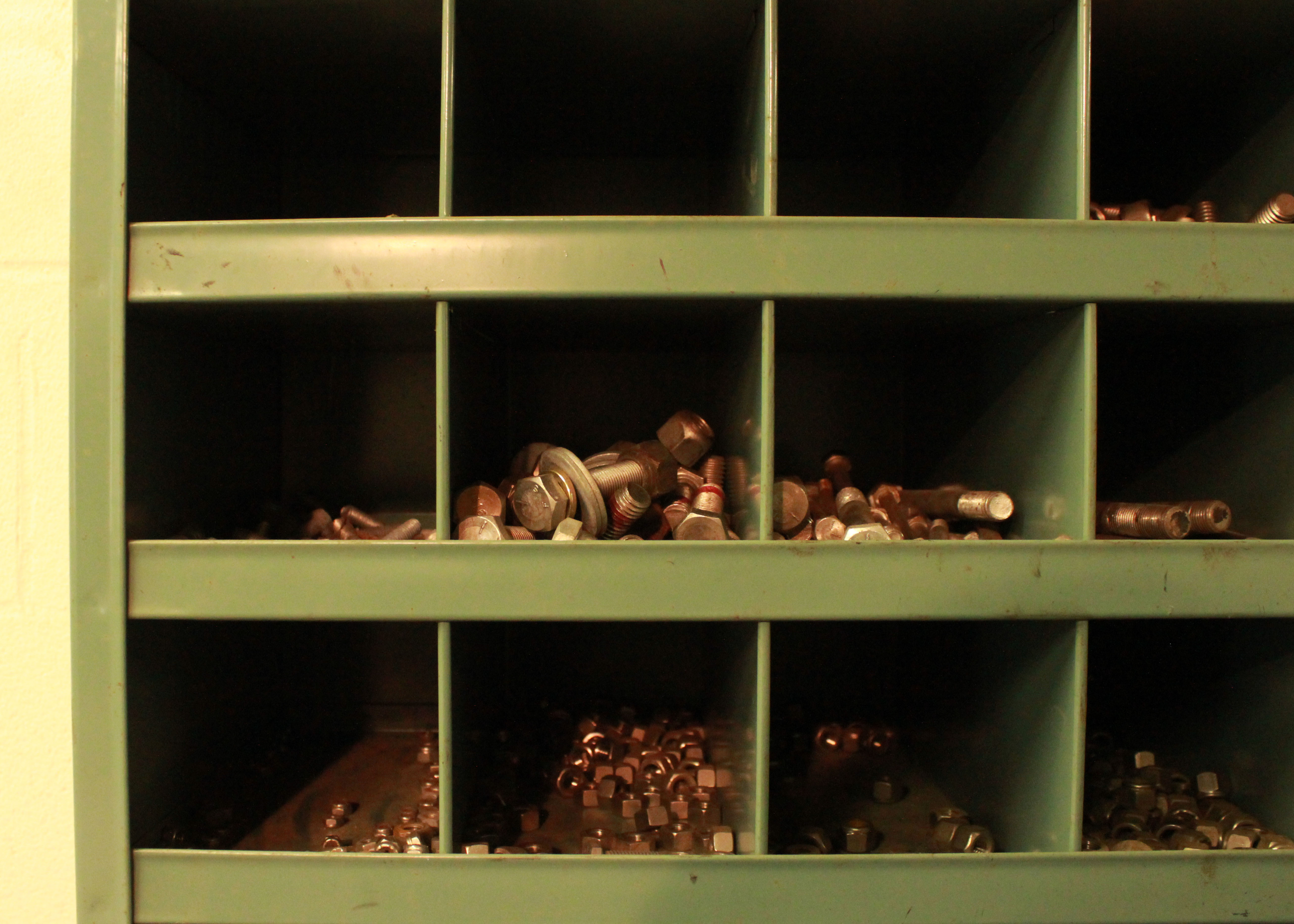 Curtis Organizational Display Unit With Miscellaneous Hardware