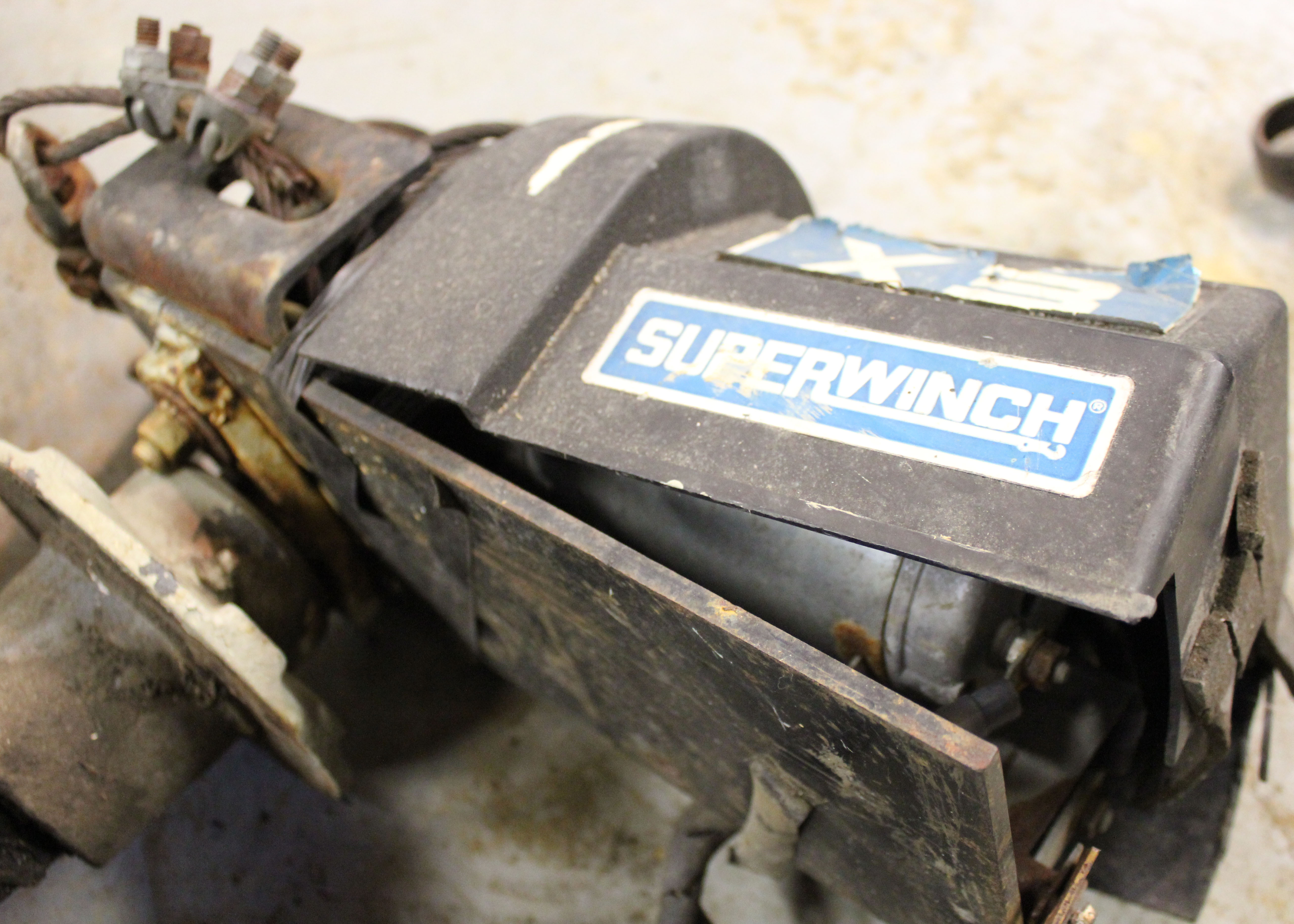Superwinch X3 Series Utility Winch anbd Cable