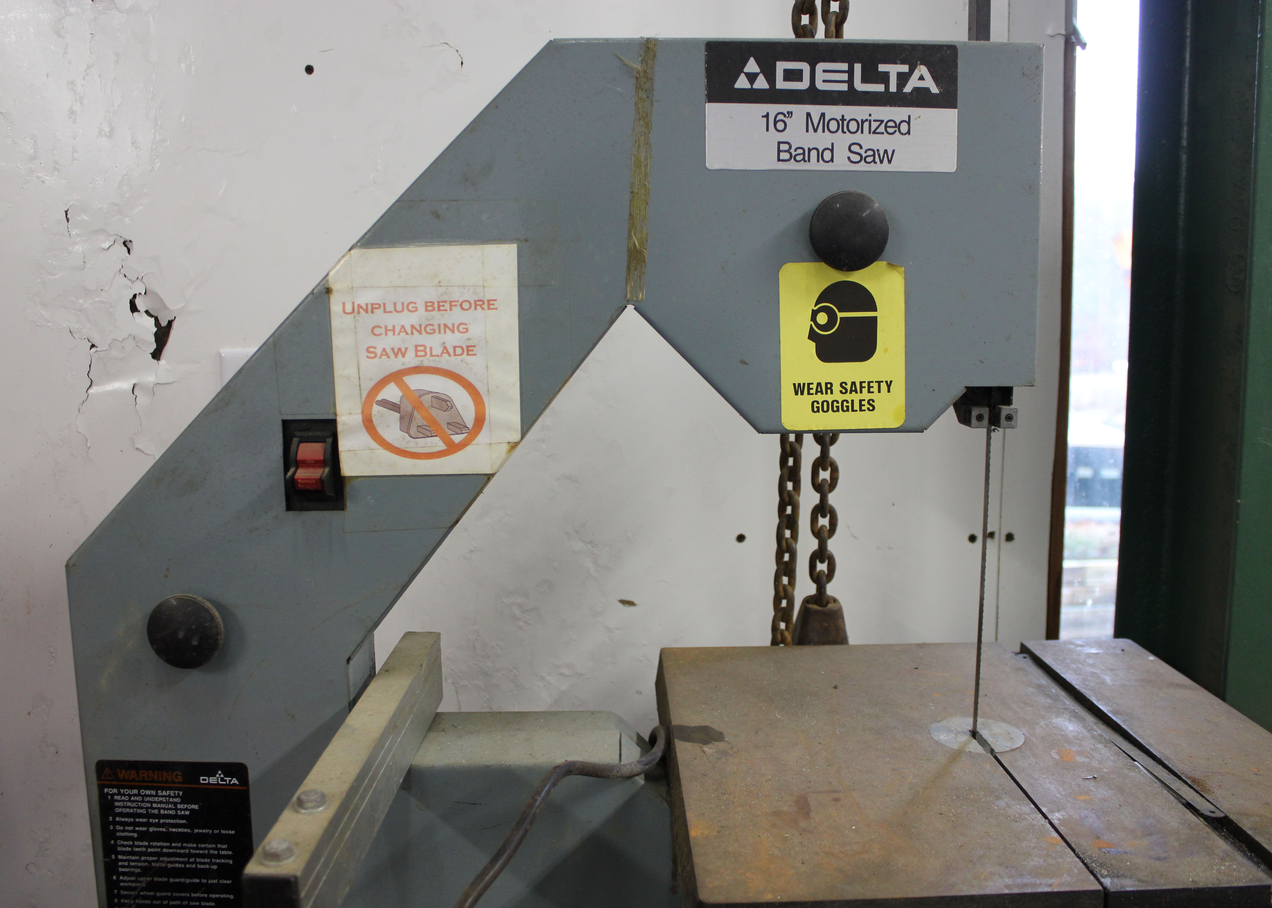 Delta 16" Motorized Band Saw