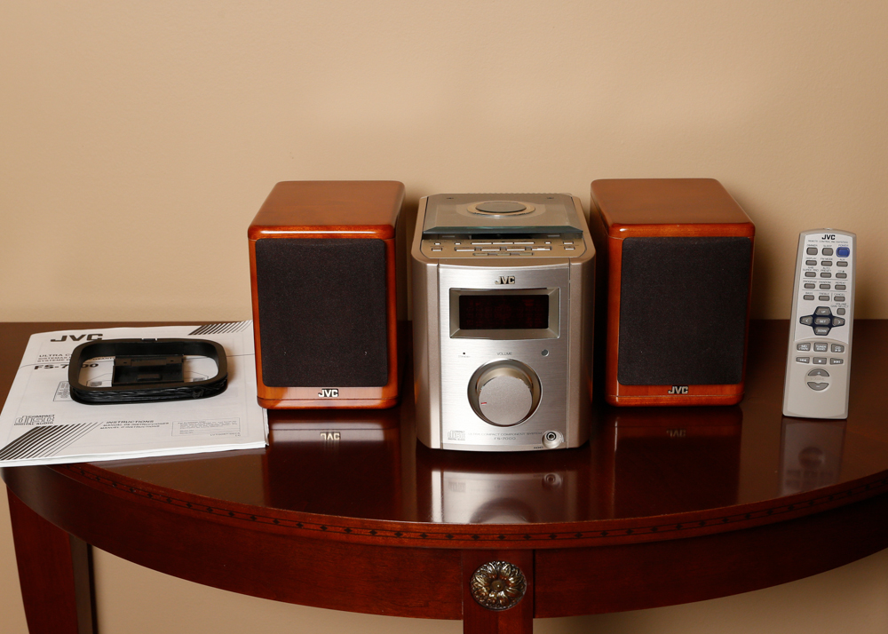 JVC Compact Disc Digital Audio System