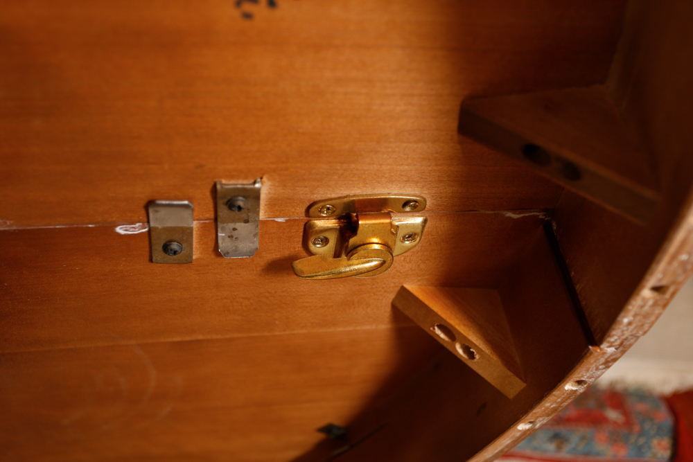 46" Ethan Allen Round Cherry Dining Table