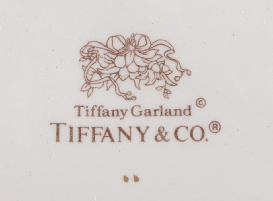 Tiffany & Co "Tiffany Garland" Holiday Plate Set