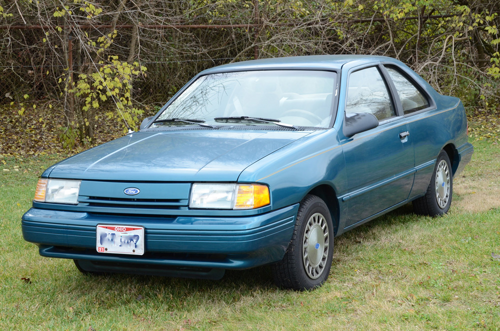 Aqua 1993 Ford Tempo GL Coupe