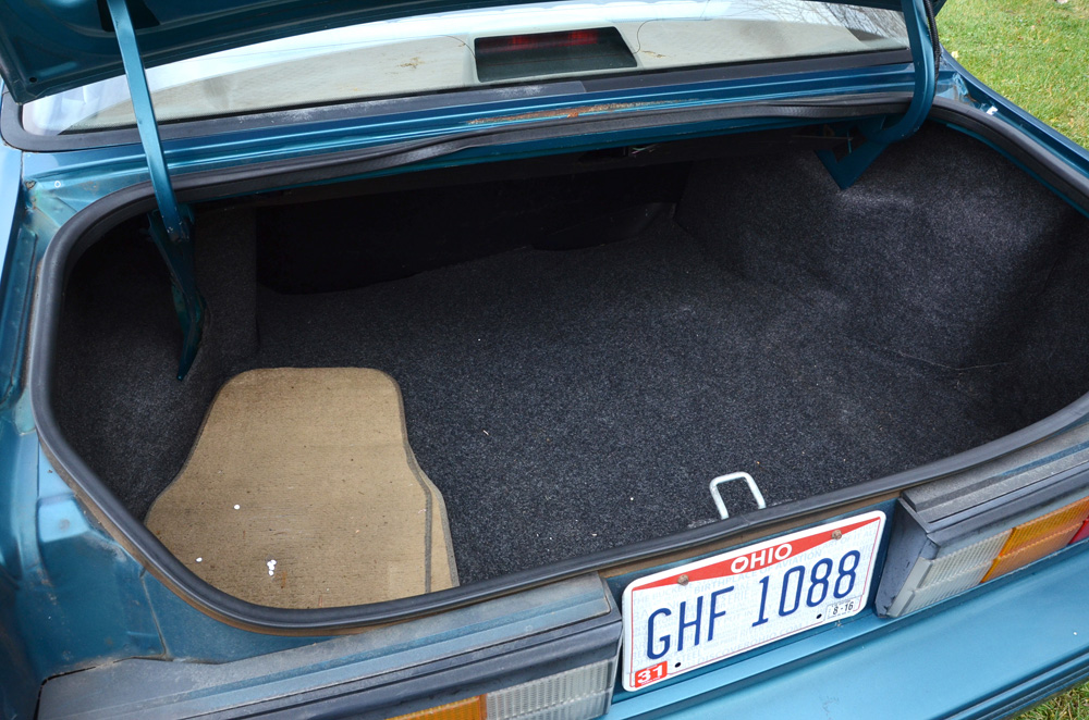 Aqua 1993 Ford Tempo GL Coupe