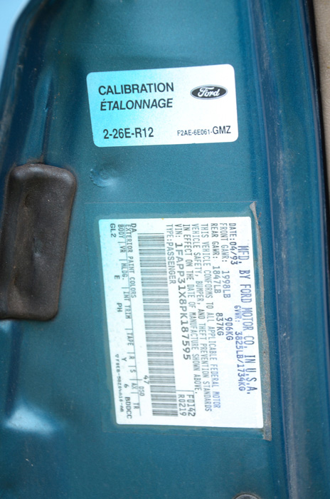 Aqua 1993 Ford Tempo GL Coupe