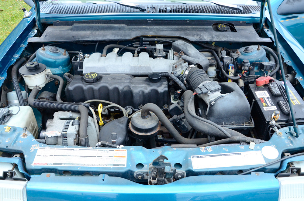 Aqua 1993 Ford Tempo GL Coupe