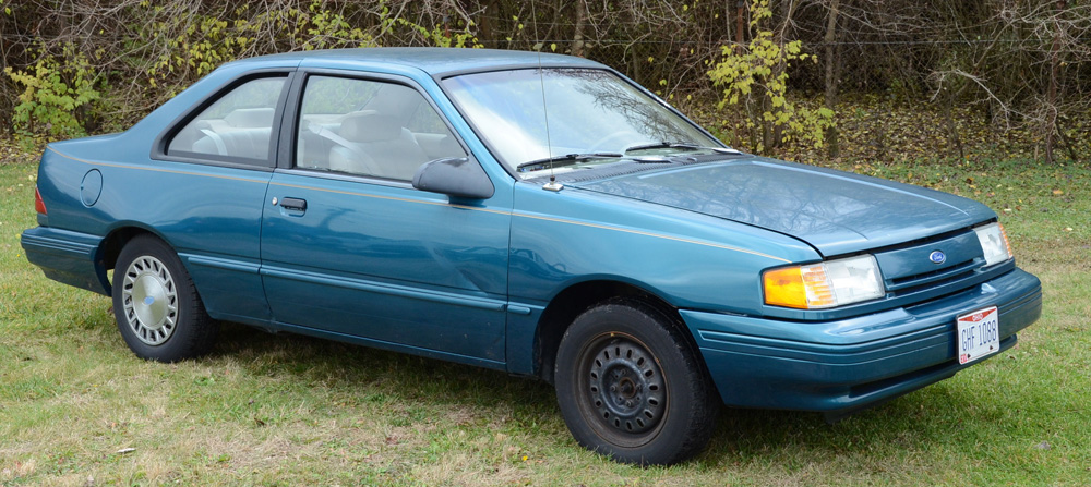 Aqua 1993 Ford Tempo GL Coupe