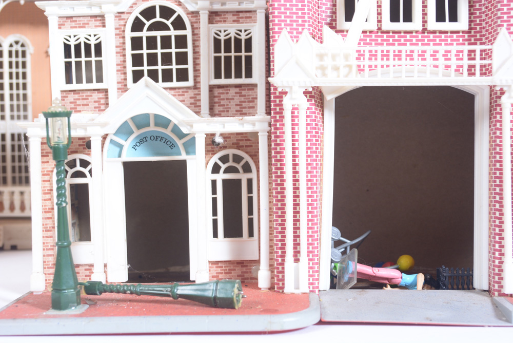 Vintage Disney World Model Buildings