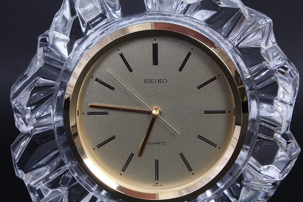 Seiko Quartz Crystal Desk Clock
