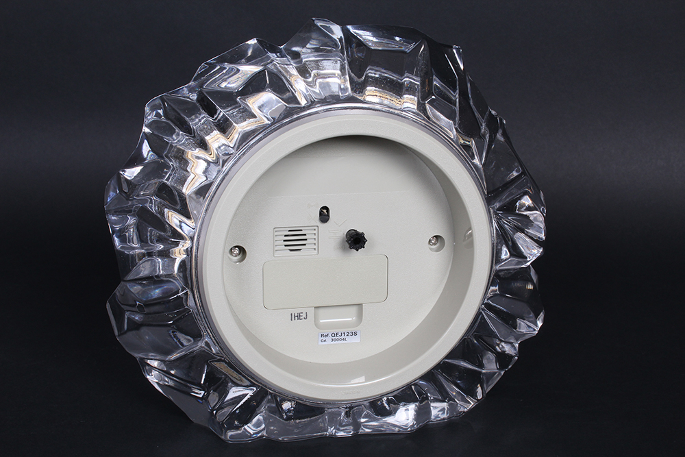 Seiko Quartz Crystal Desk Clock