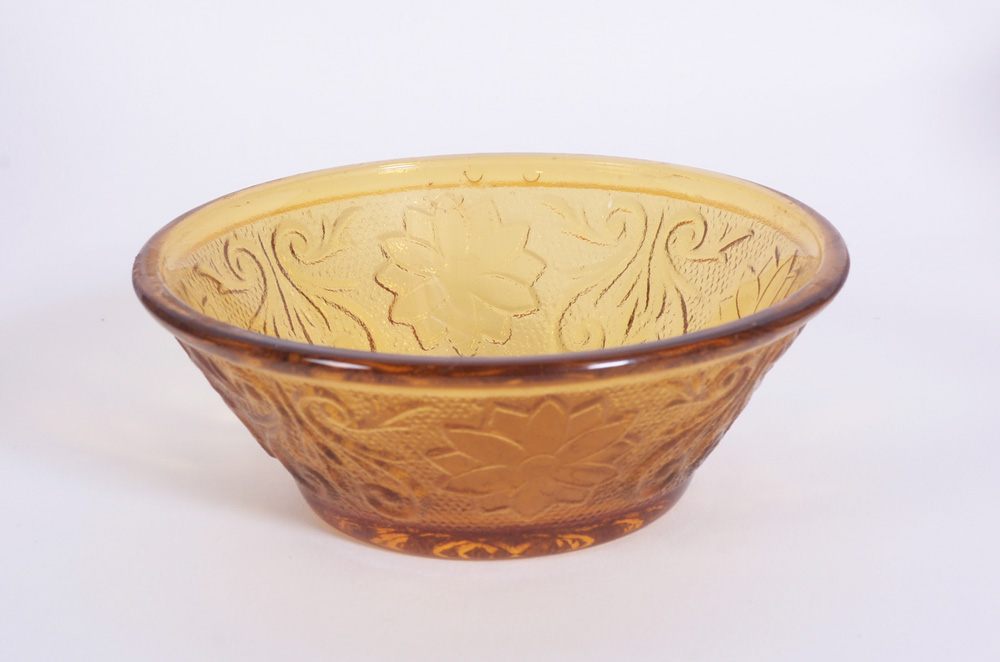 Collection of Engraved Acanthus Brown Dishware and Tray