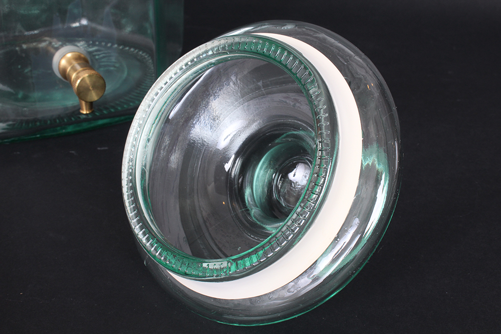 Glass Liquid Dispenser