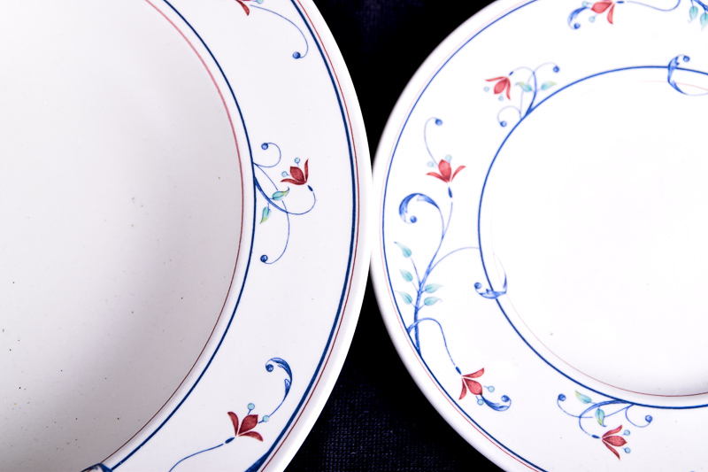 Mikasa "Intaglio" Dinnerware Set