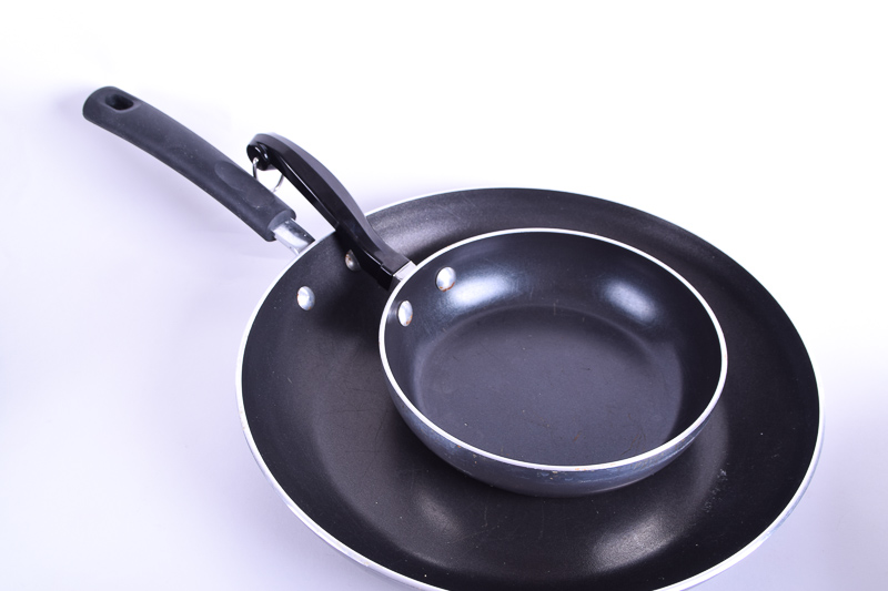 Collection of Porcelain Enamel and Aluminum Cookware