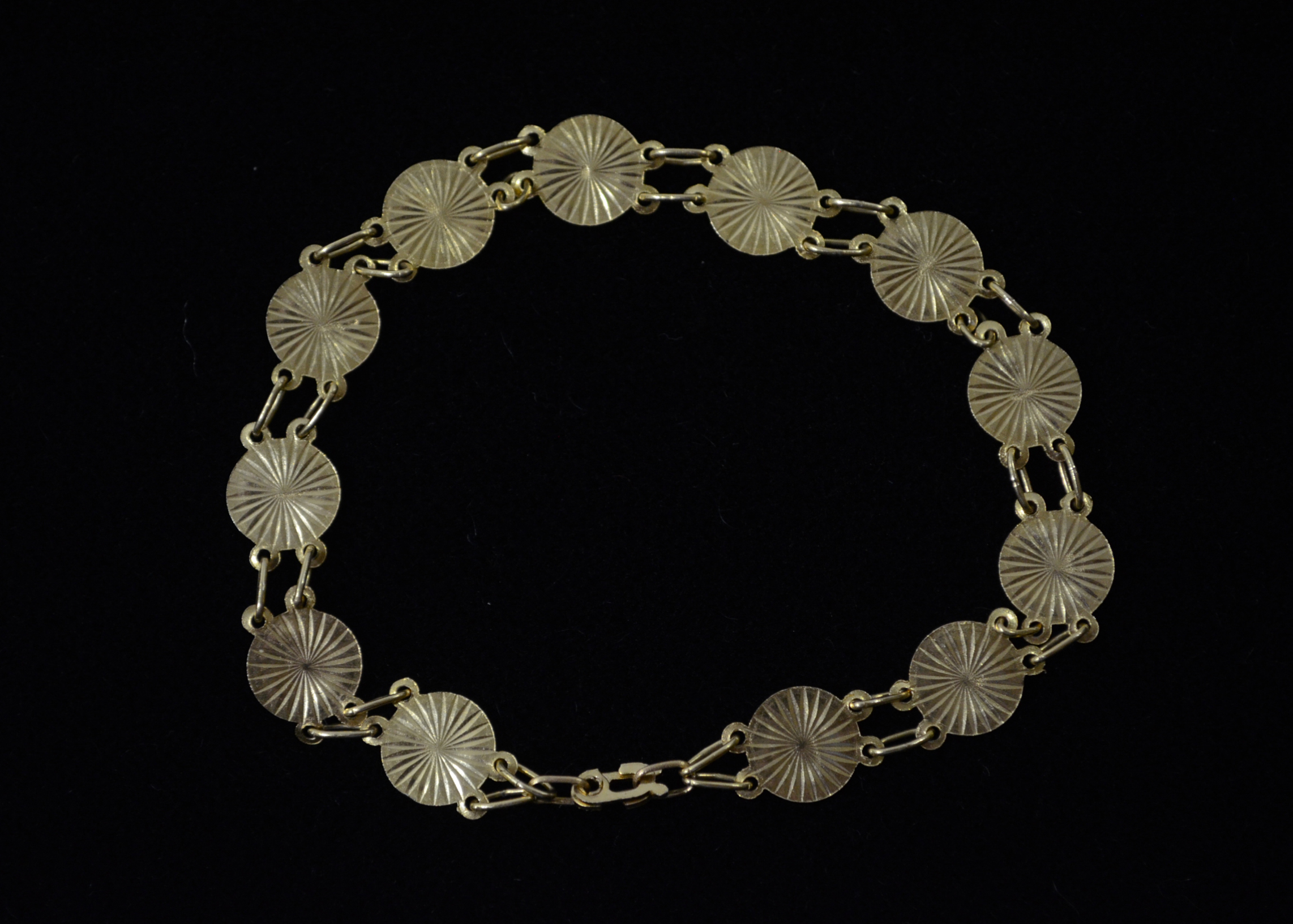 14K Yellow Gold Medallion Bracelet