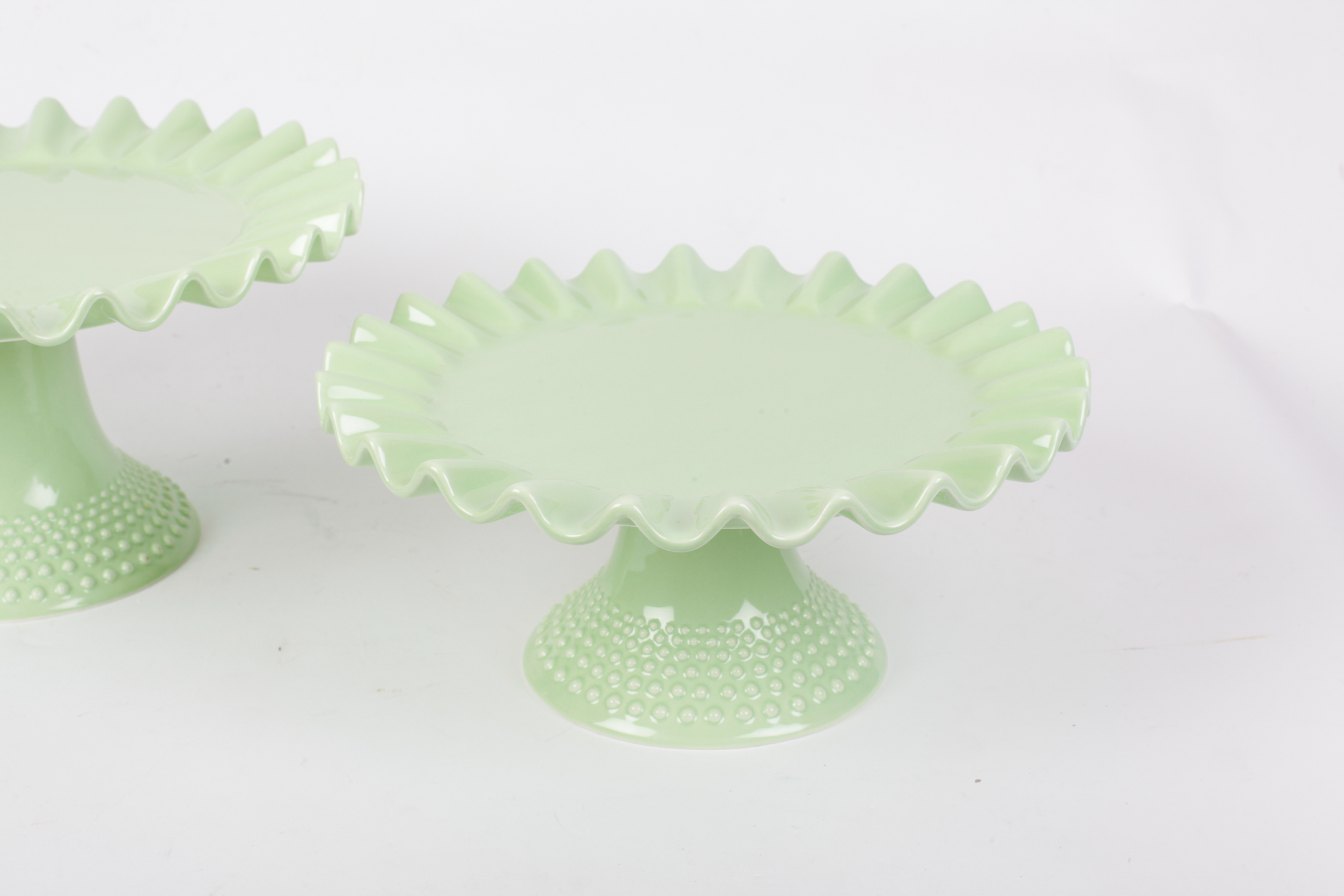 Boulangerie Cake Plate Pair