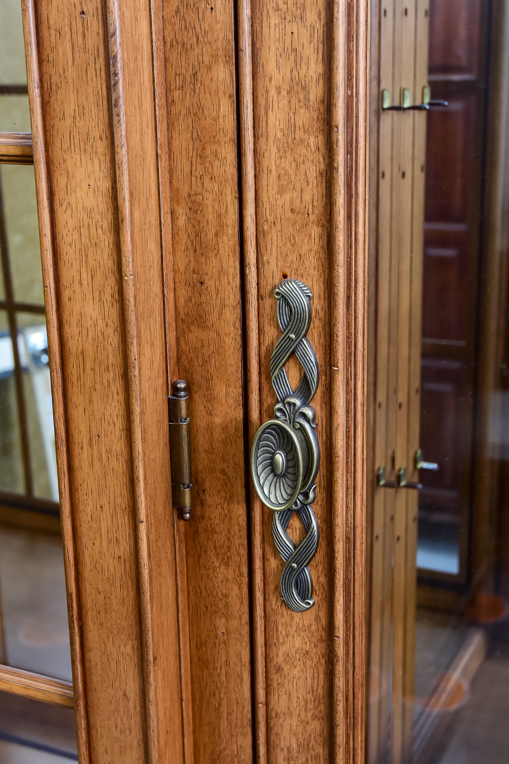 Thomasville Villa Soleil Hutch