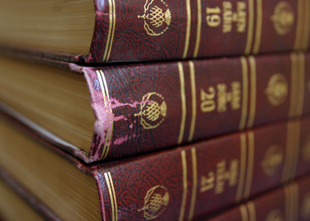 Complete Set of 1960 Leather Bound Encyclopedia Britannica