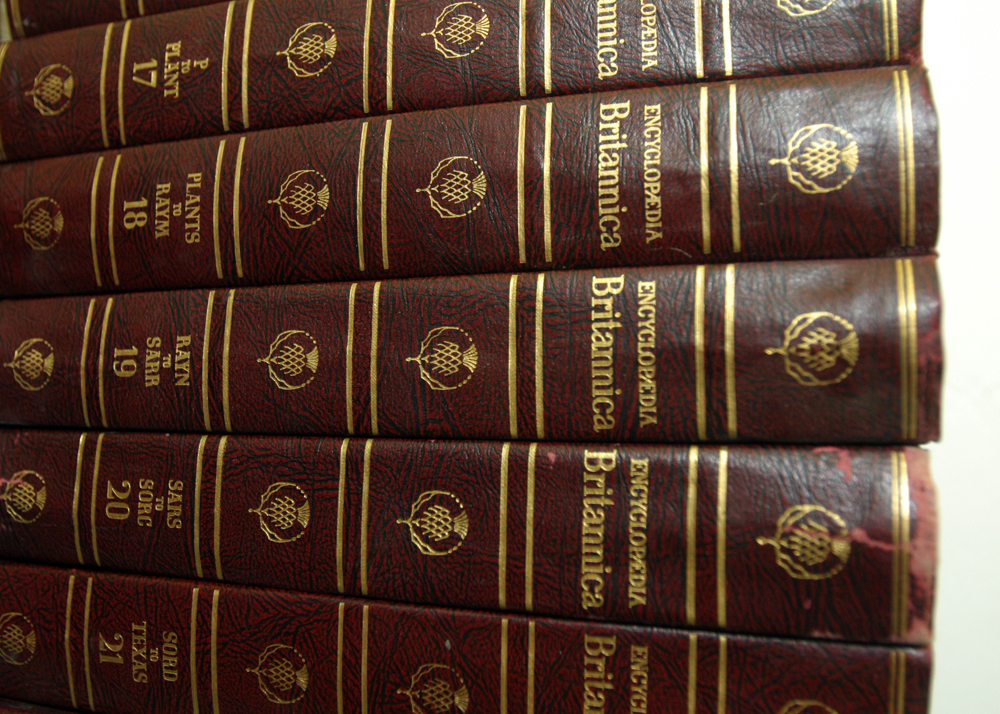 Complete Set of 1960 Leather Bound Encyclopedia Britannica