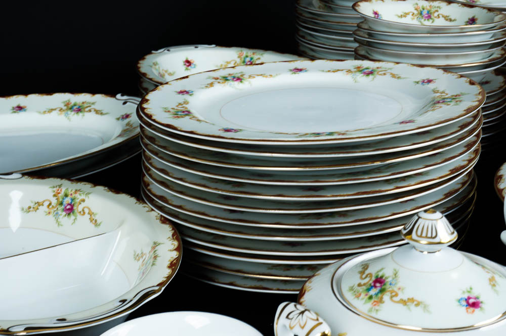 97 Piece Harmony House China Set in "Wembley"