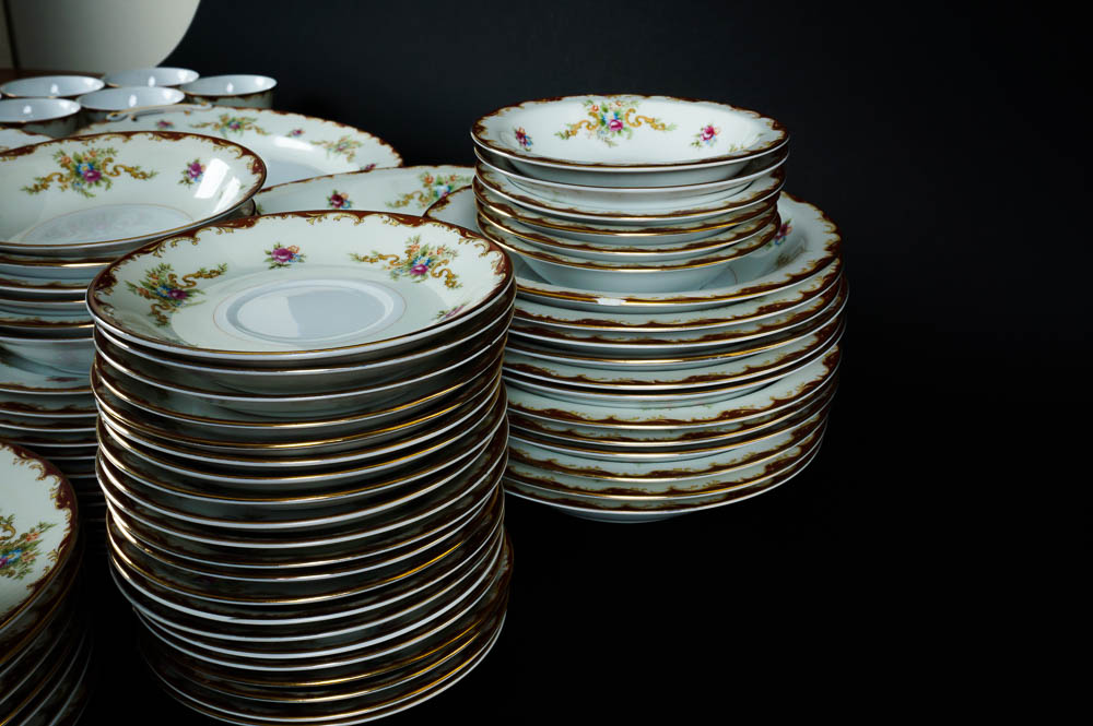 97 Piece Harmony House China Set in "Wembley"