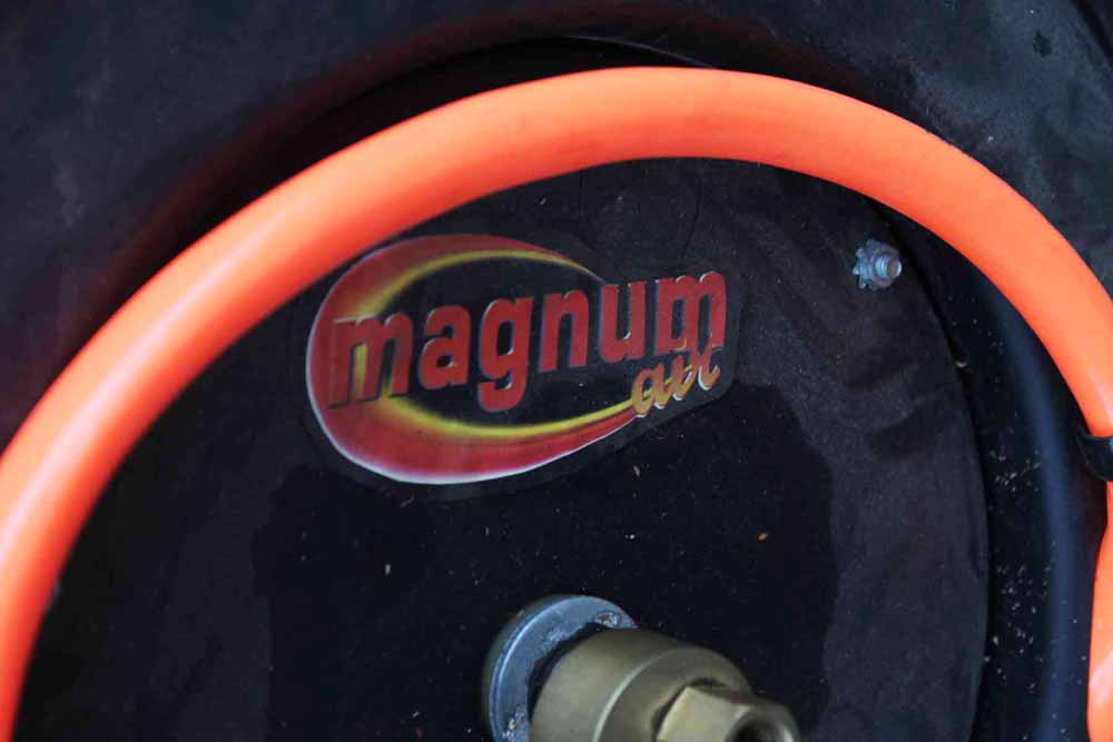 Magnum Air Hose Reel with Hose