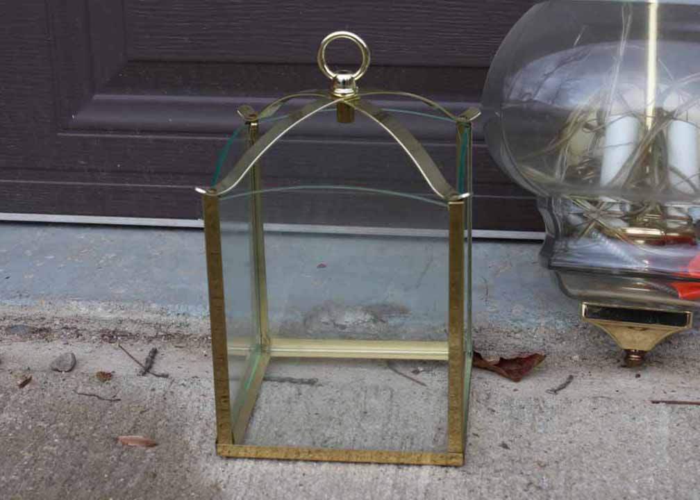 Pair of Glass and Brass Tone Hanging Lanterns