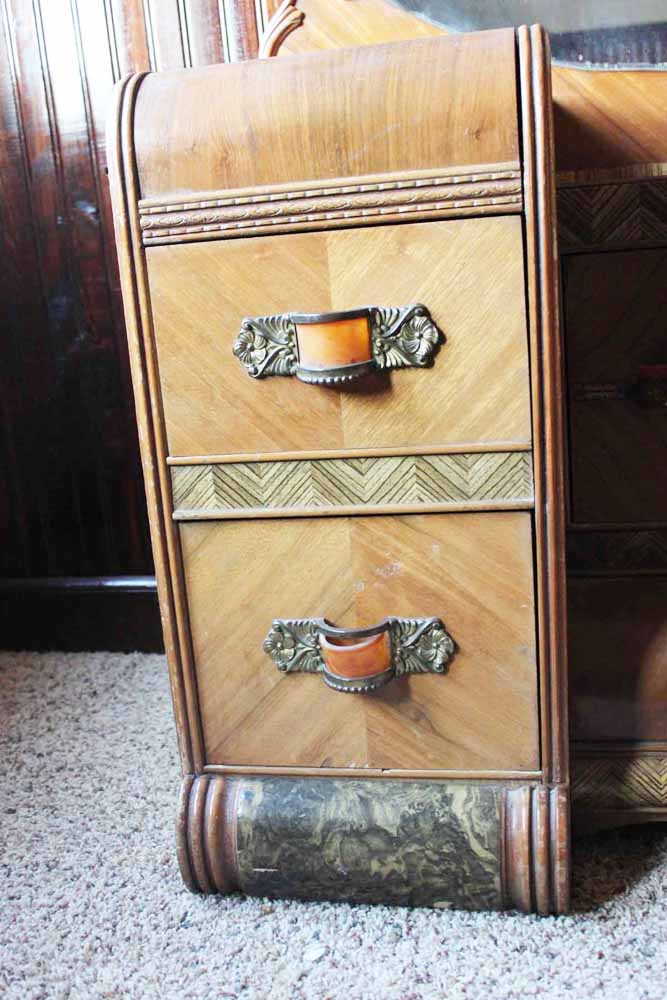 Art Deco Style Vanity