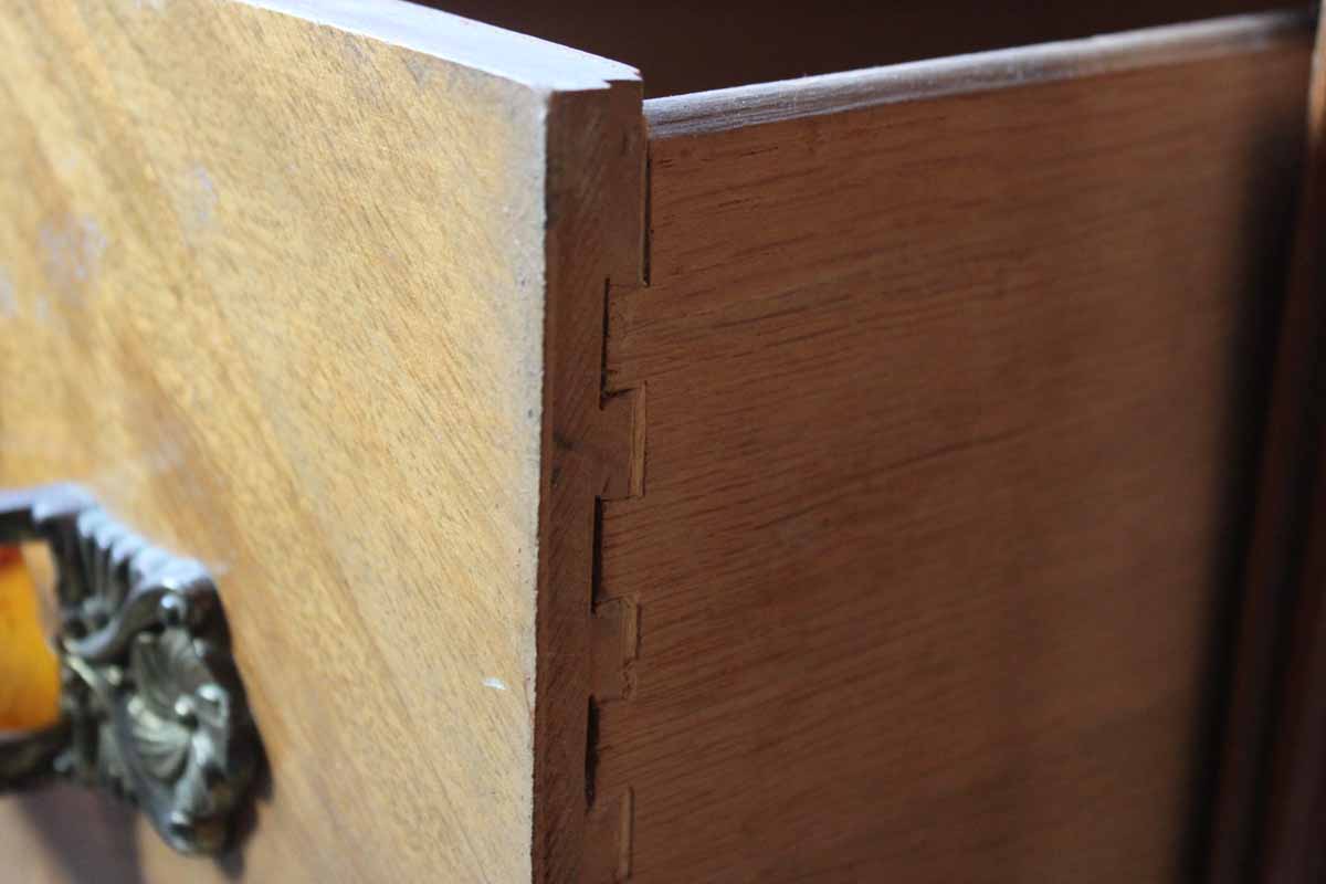 Art Deco Style Vanity