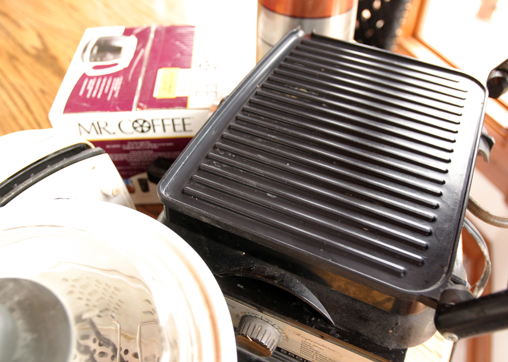 Assortment of Small Appliances