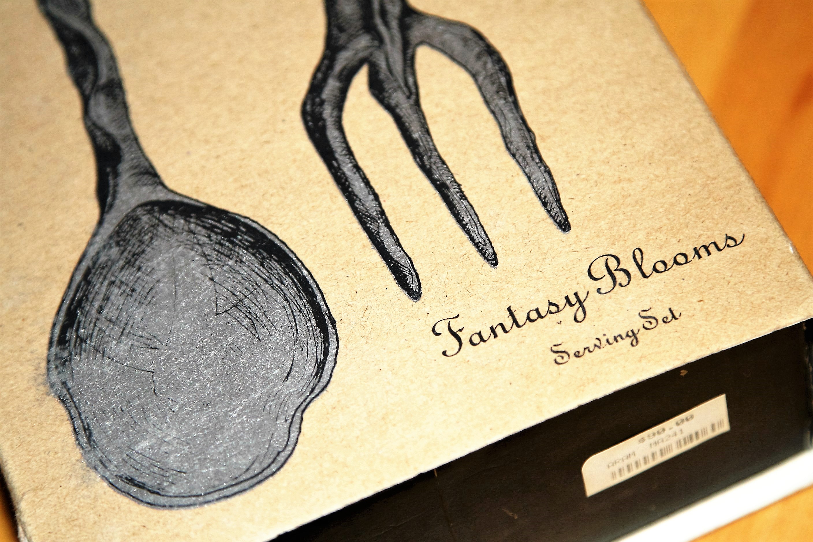 Portugeuse Bordallo Pinheiro Majolica Salad Service with Platters