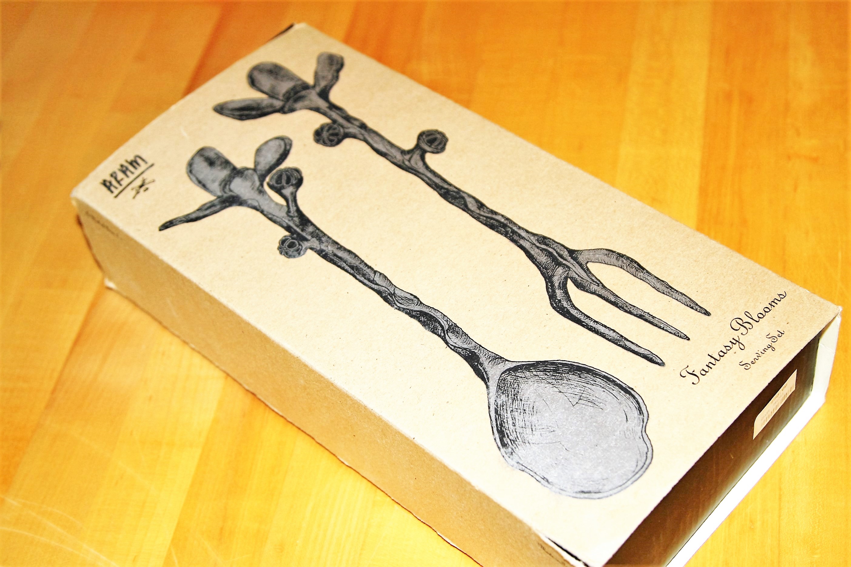 Portugeuse Bordallo Pinheiro Majolica Salad Service with Platters