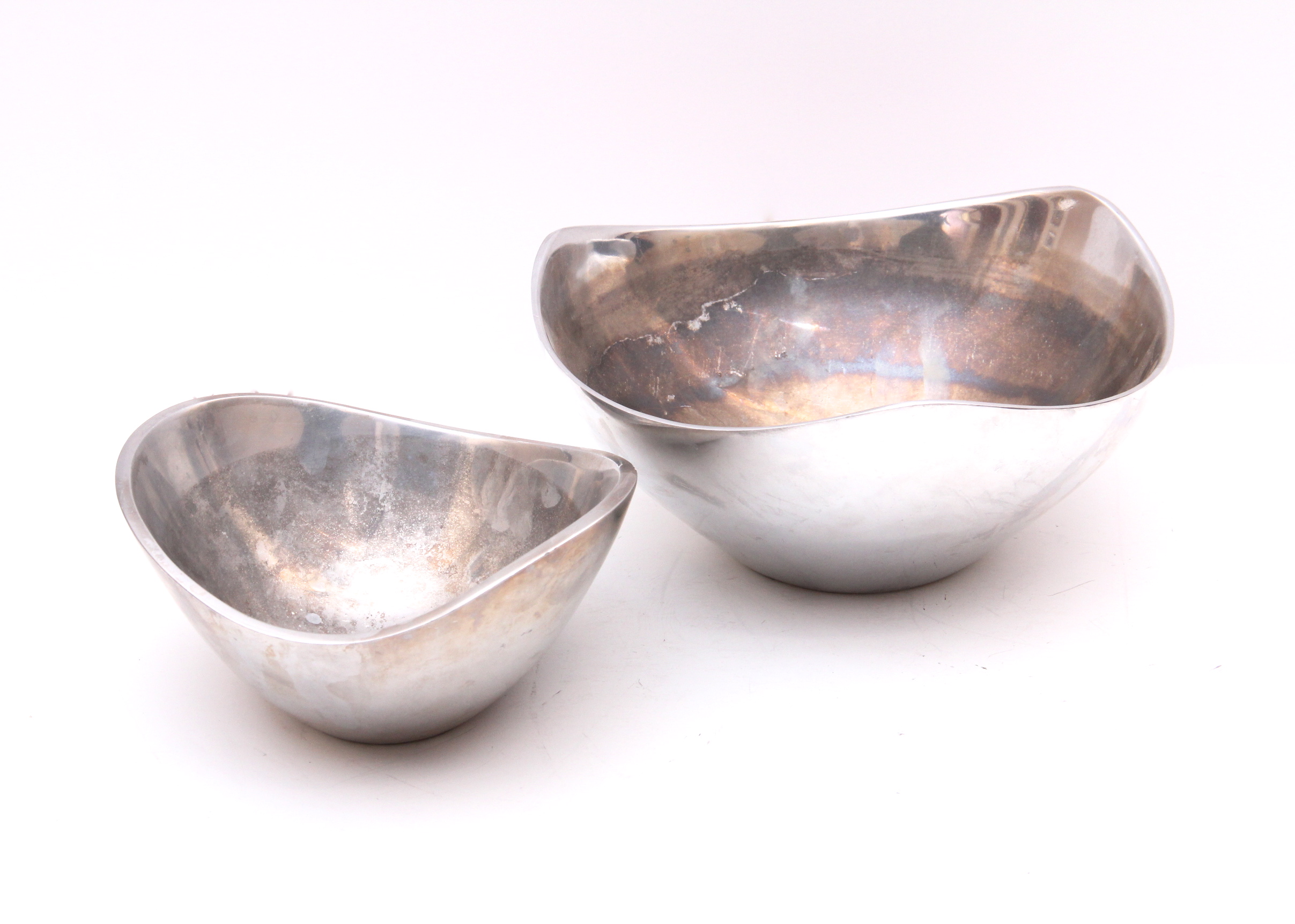 Pair of Nambe Mid Century Modern Bowls