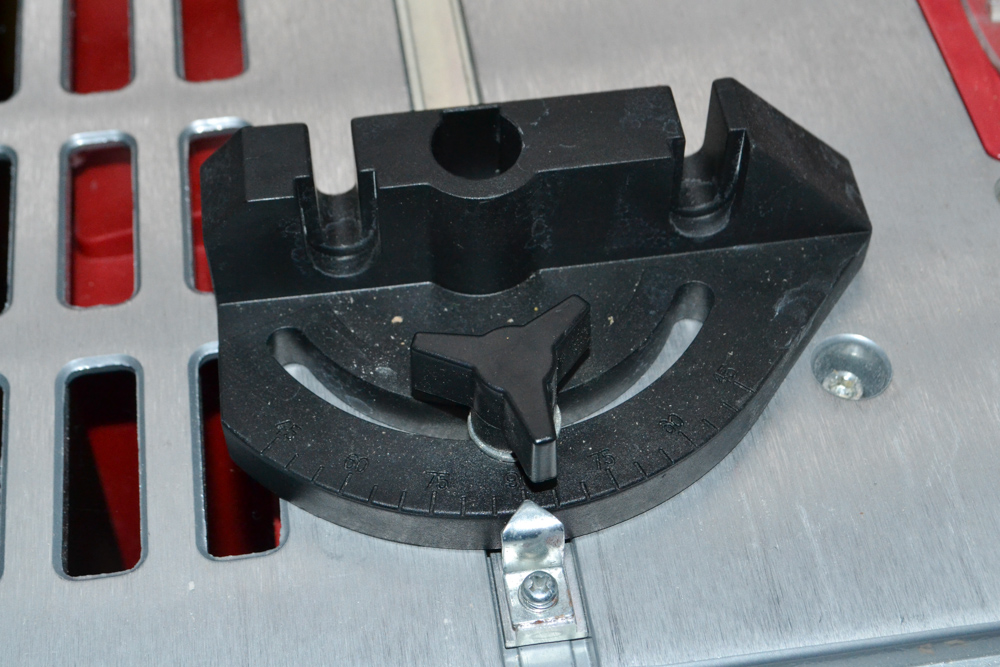 Skilsaw 3310 10" Table Saw and Stand