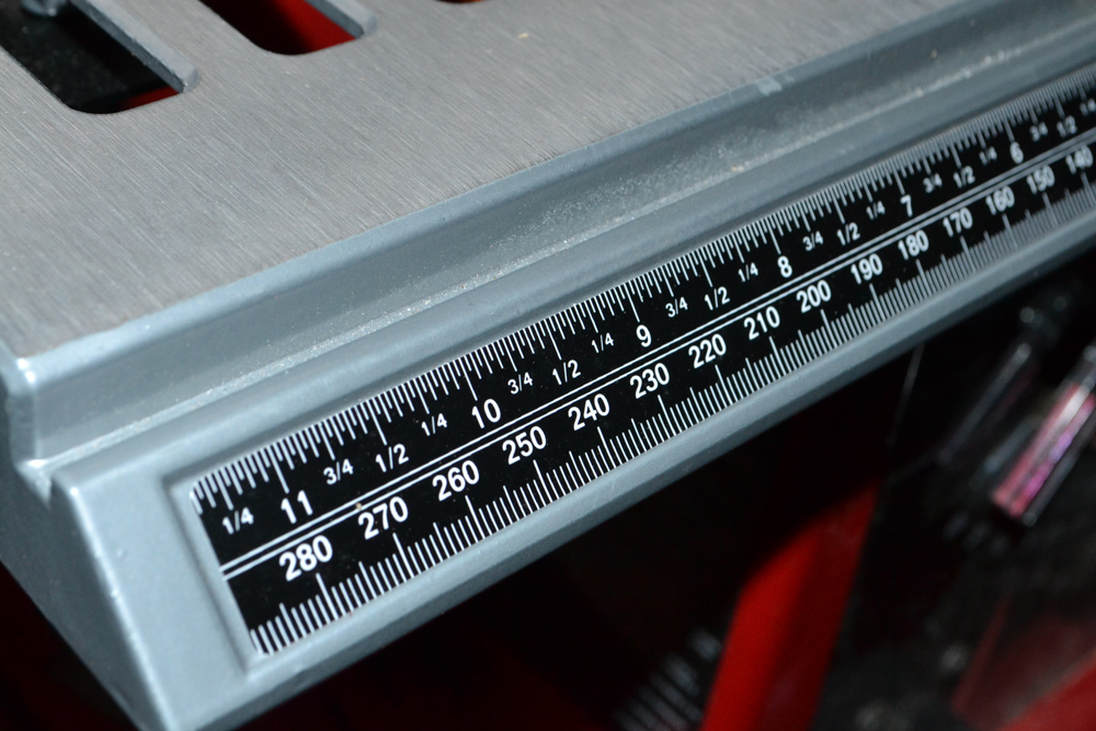 Skilsaw 3310 10" Table Saw and Stand