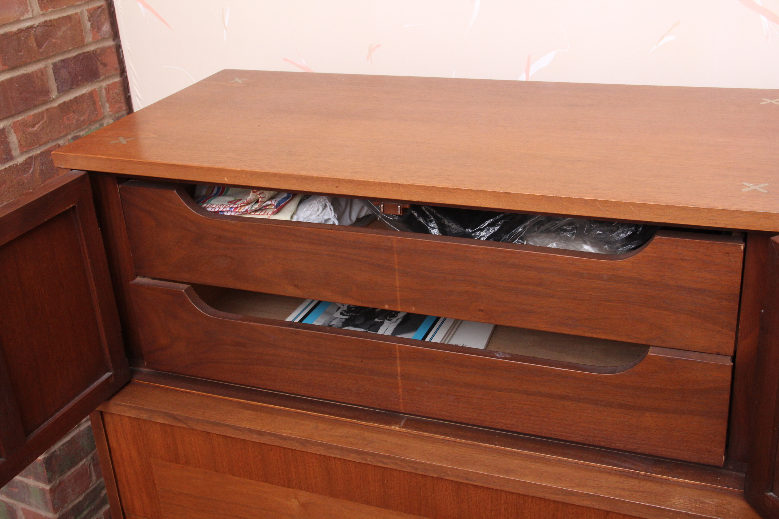 American of Martinsville Mid Century Modern Dresser