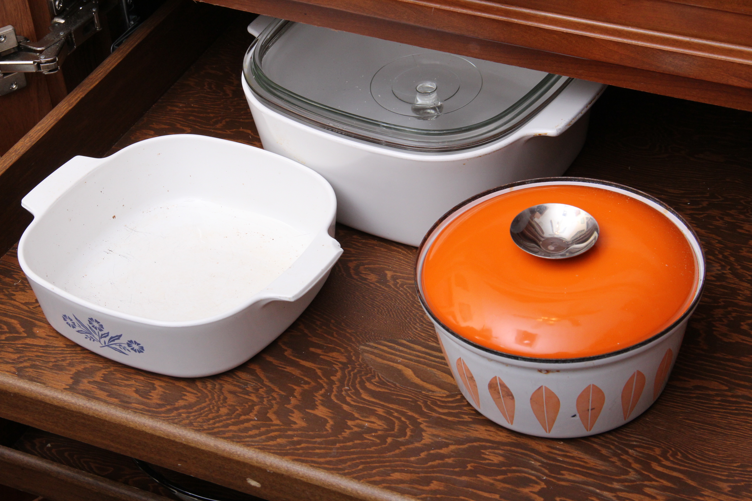 Grouping of Oven Safe Bakeware