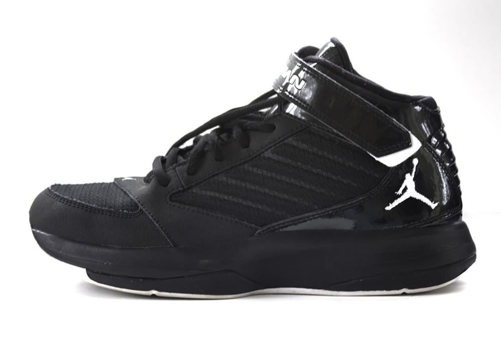 Nike Jordan BCT Black Size 6.5 Youth Basketball Shoes
