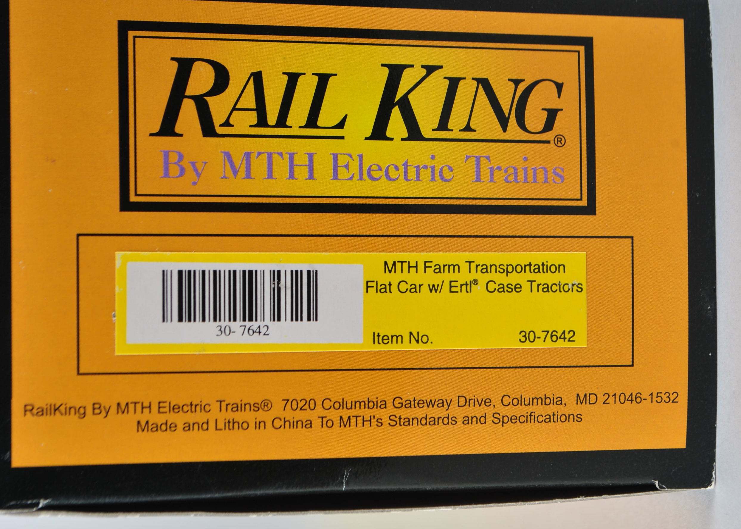 MTH Rail King Farm Transport With Ertl Tractors & Panel Vans