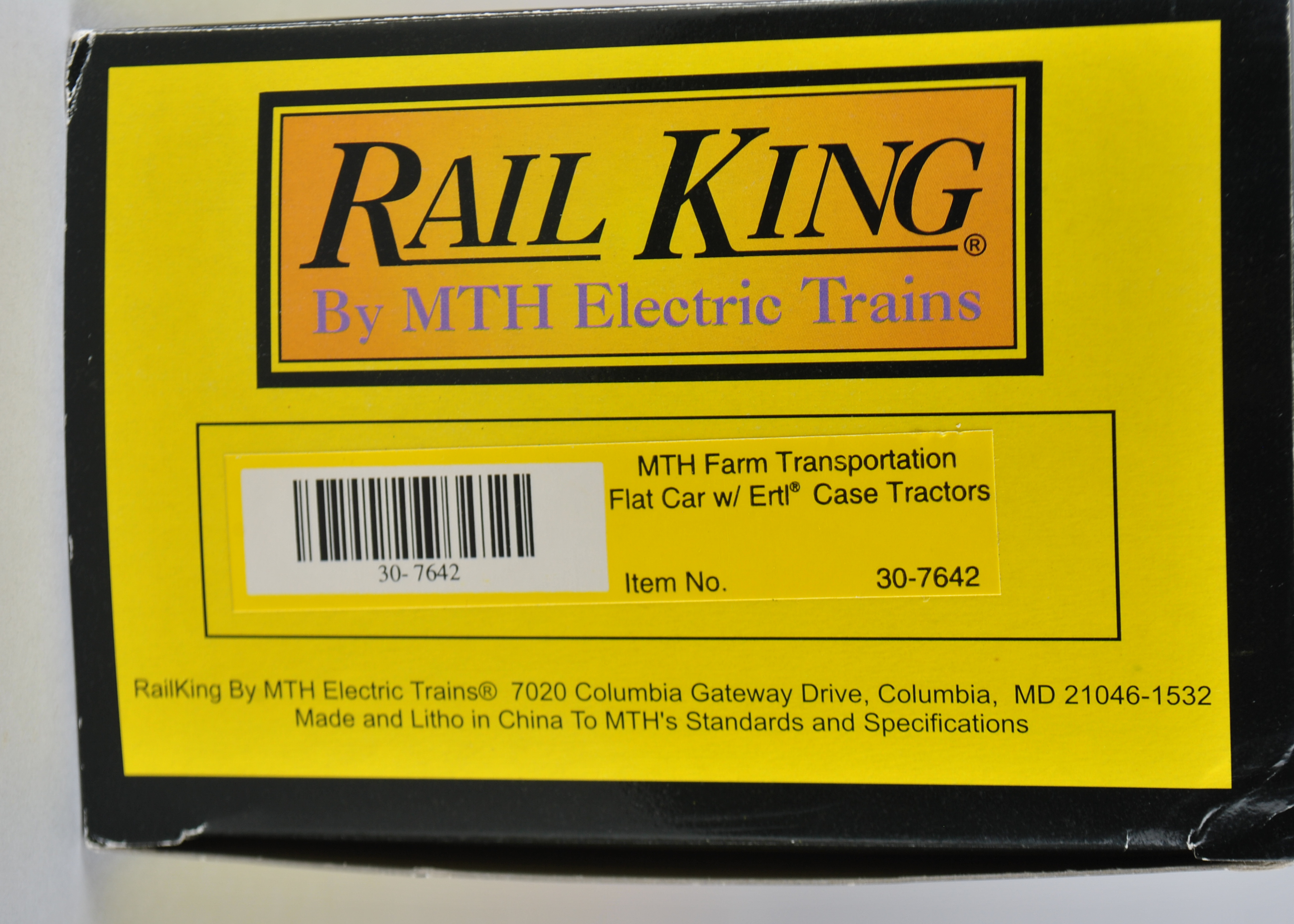 MTH Rail King Farm Transport With Ertl Tractors & Panel Vans
