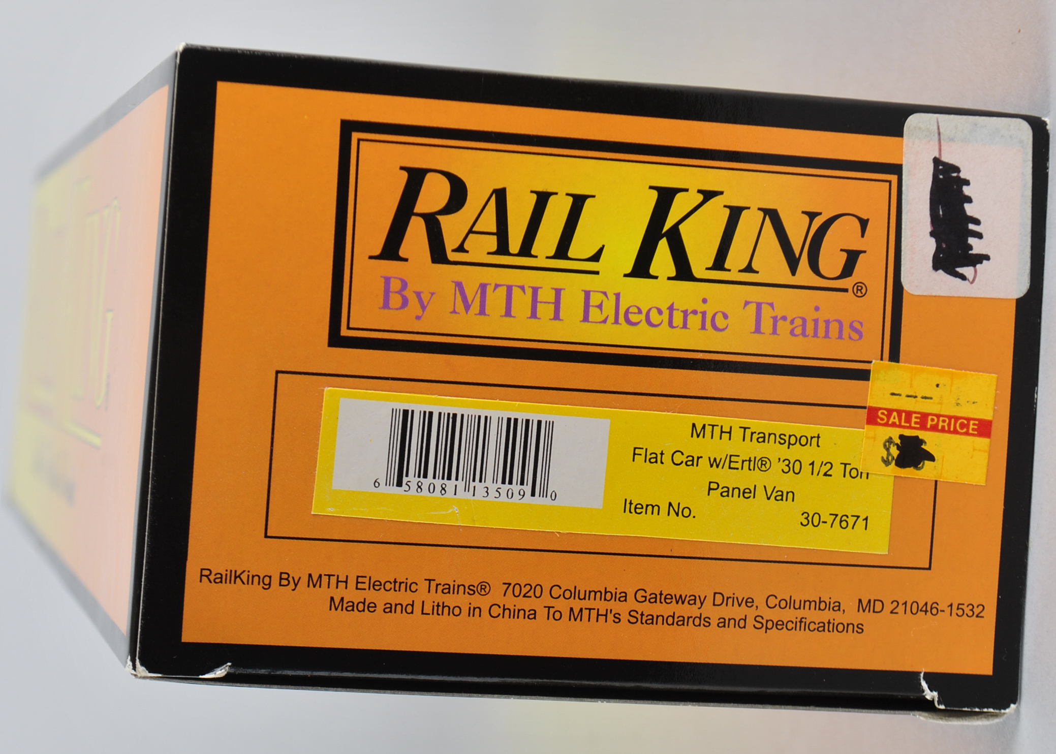 MTH Rail King Farm Transport With Ertl Tractors & Panel Vans