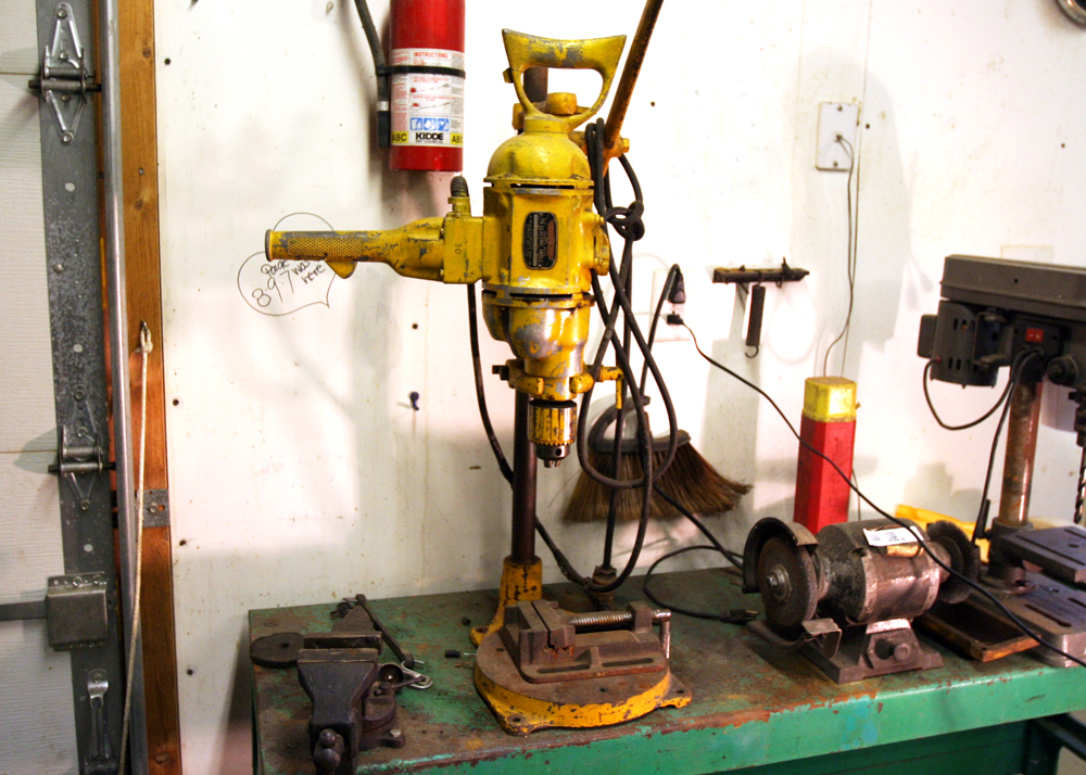 Black & Decker 3/4" Heavy Duty Electric Tabletop Drill