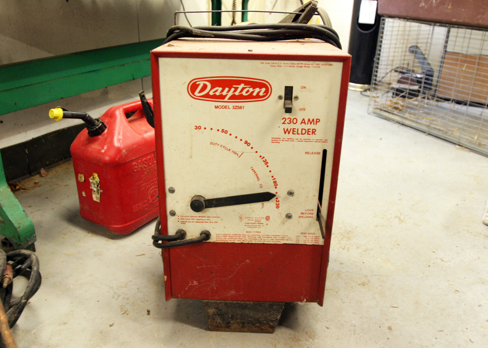 Dayton 230 Amp Welder
