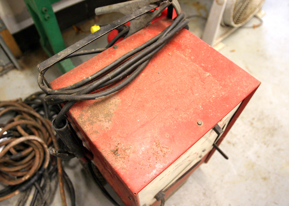 Dayton 230 Amp Welder
