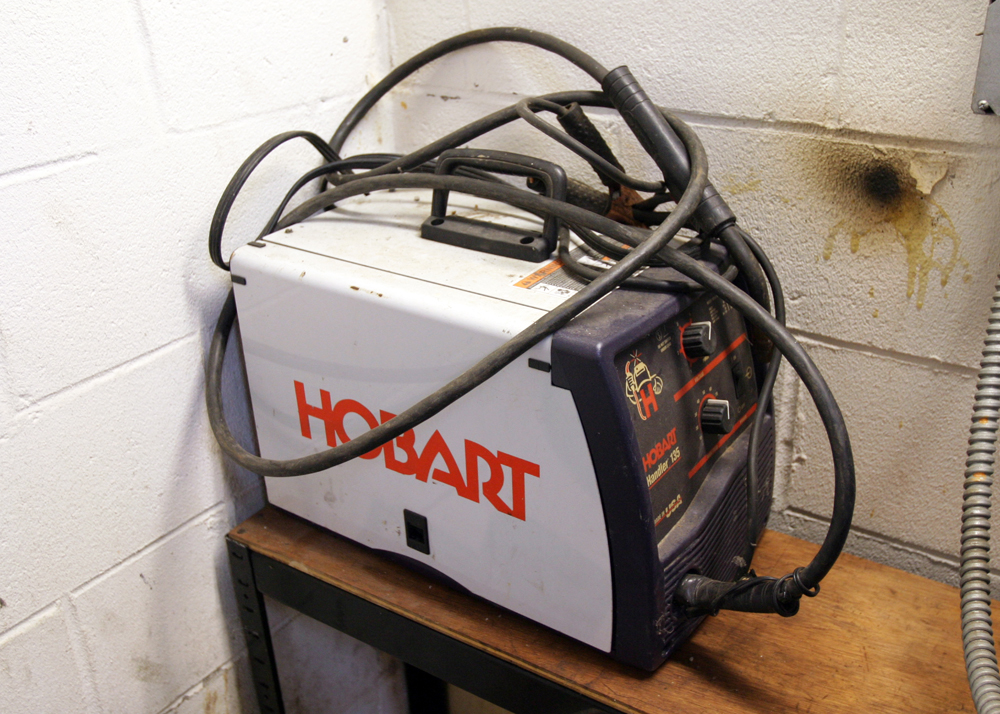 Hobart Handler 135 Wire Feed Welder