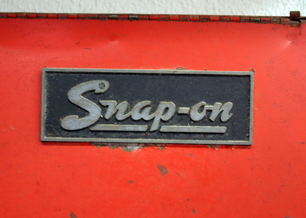 Snap-On Ten Drawer Tool Box on Casters
